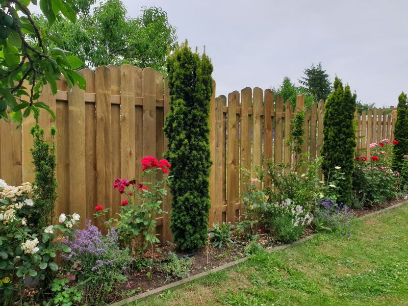 Garden Fence Ideas